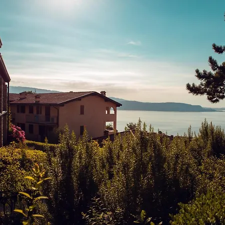 Domina Borgo Degli Ulivi - Garda Lejlighedshotel