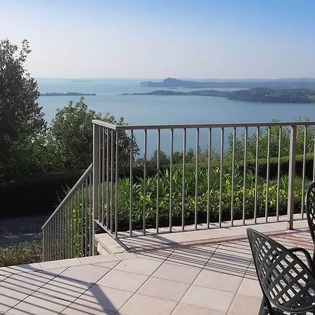 Lejlighedshotel Domina Borgo Degli Ulivi - Garda 4*
